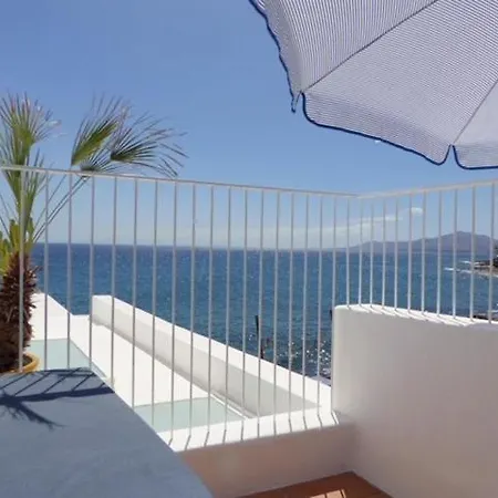 Sea Front Caleton Estudio